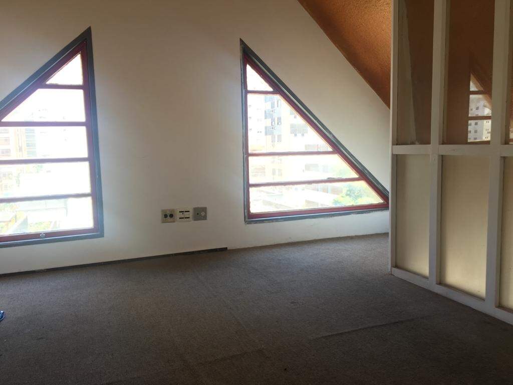 Andar Corporativo, Funcionários, à venda, TWA Investimentos. : 