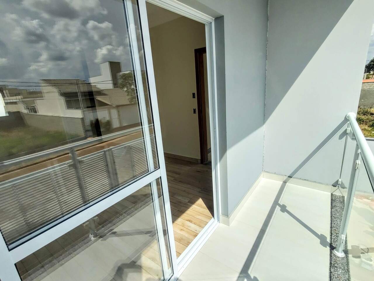 Apartamento à venda no Portal Ville Azaleia: 