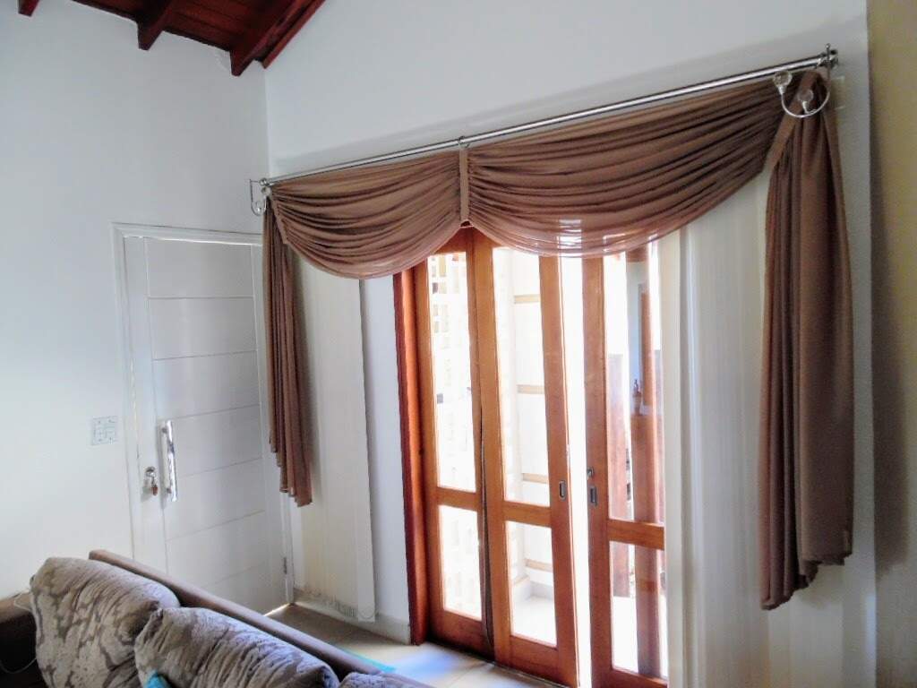 Casa à venda no Portal dos Pássaros I: 