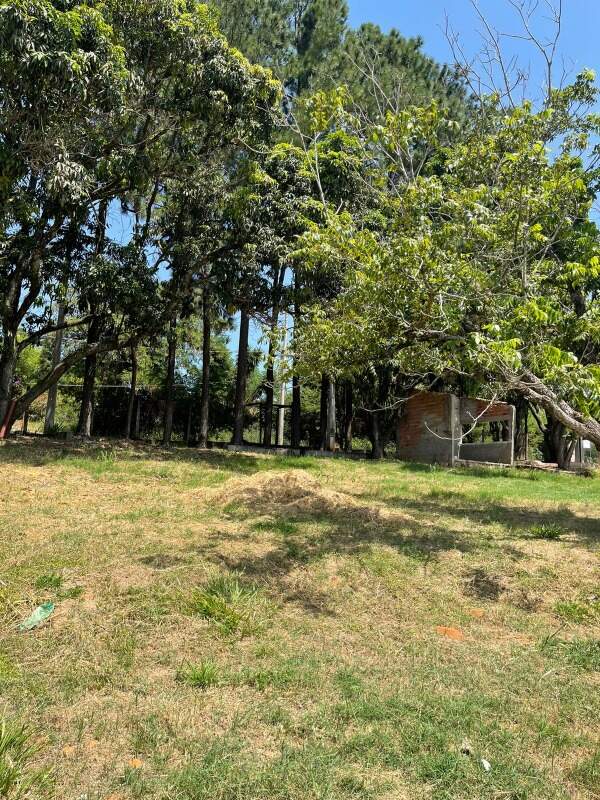 Terreno à venda no Jardim Valparaíso: 