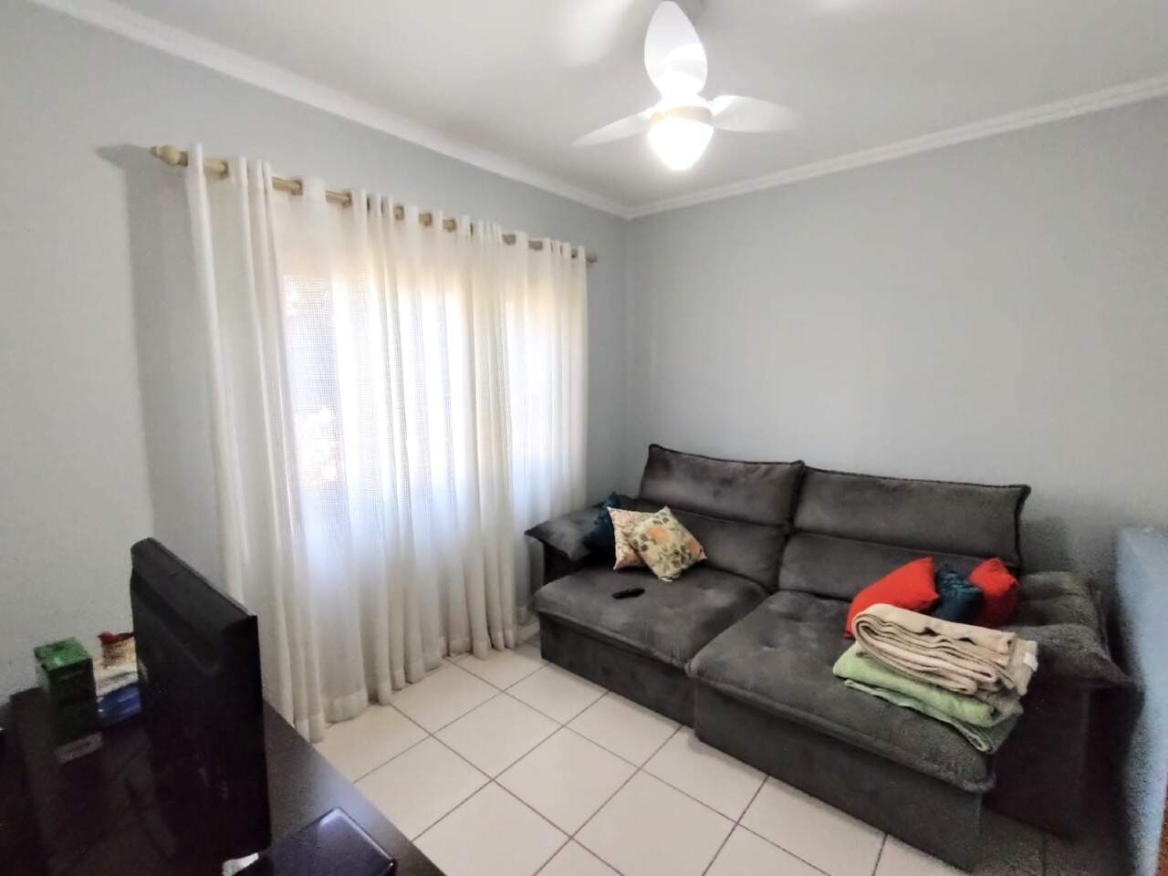 Casa à venda no Portal dos Pássaros: 