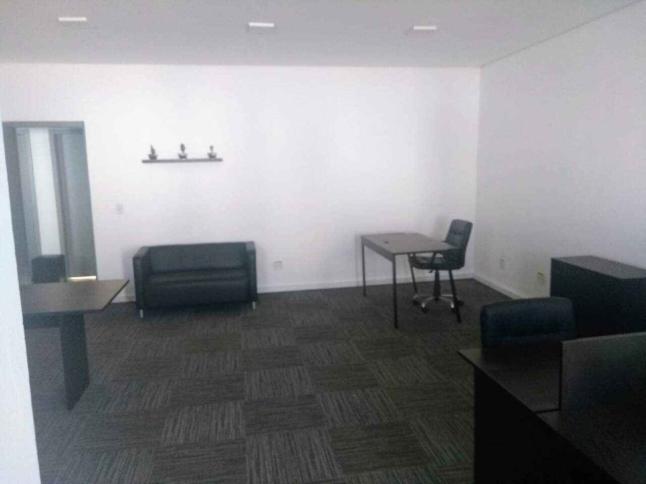 Sala para aluguel no Recanto das Primaveras I: 