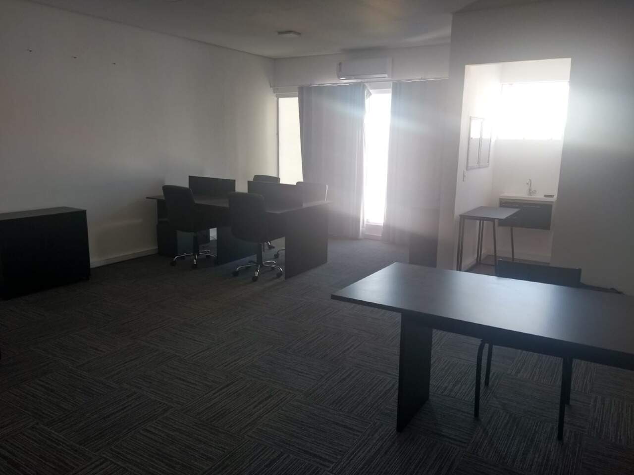 Sala para aluguel no Recanto das Primaveras I: 