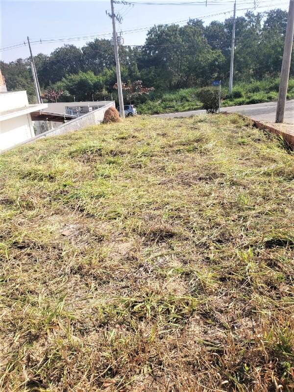 Terreno à venda no Residencial Vitiello: 
