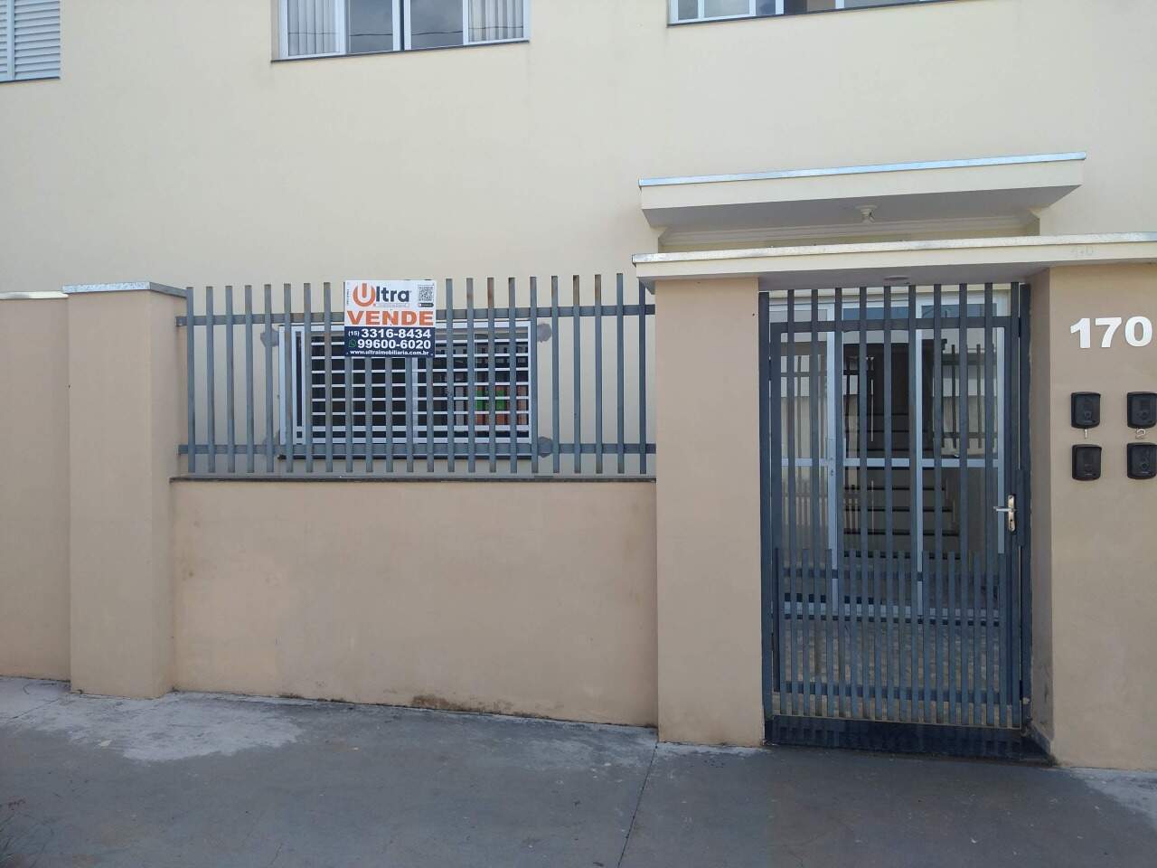 Apartamento à venda no Portal Ville Azaleia: 