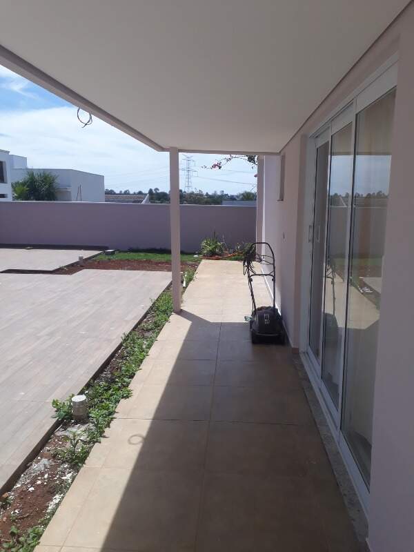 Casa à venda no Portal das Estrelas I: 