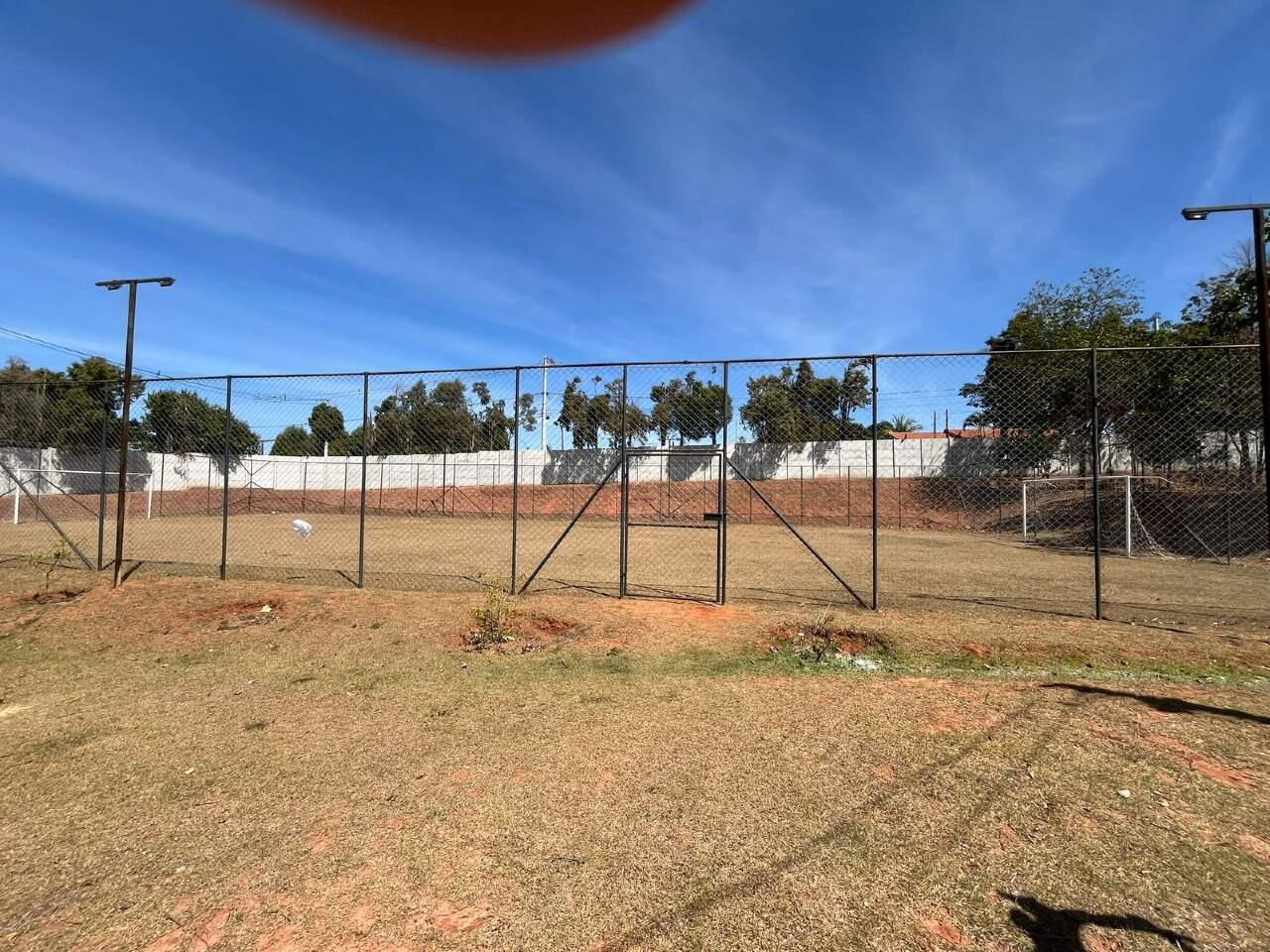 Terreno à venda no Tropicália Garden: 