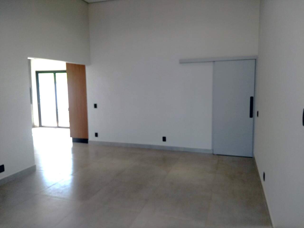 Casa à venda no Portal Ville Jardins: 