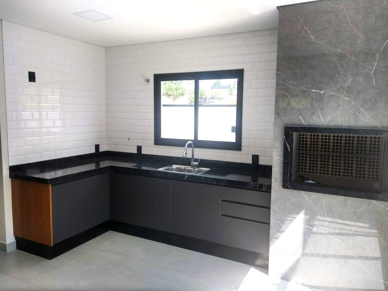 Casa à venda no Portal Ville Jardins: 