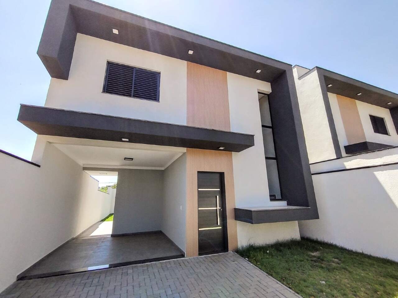 Casa à venda no Portal Ville Jardins: 