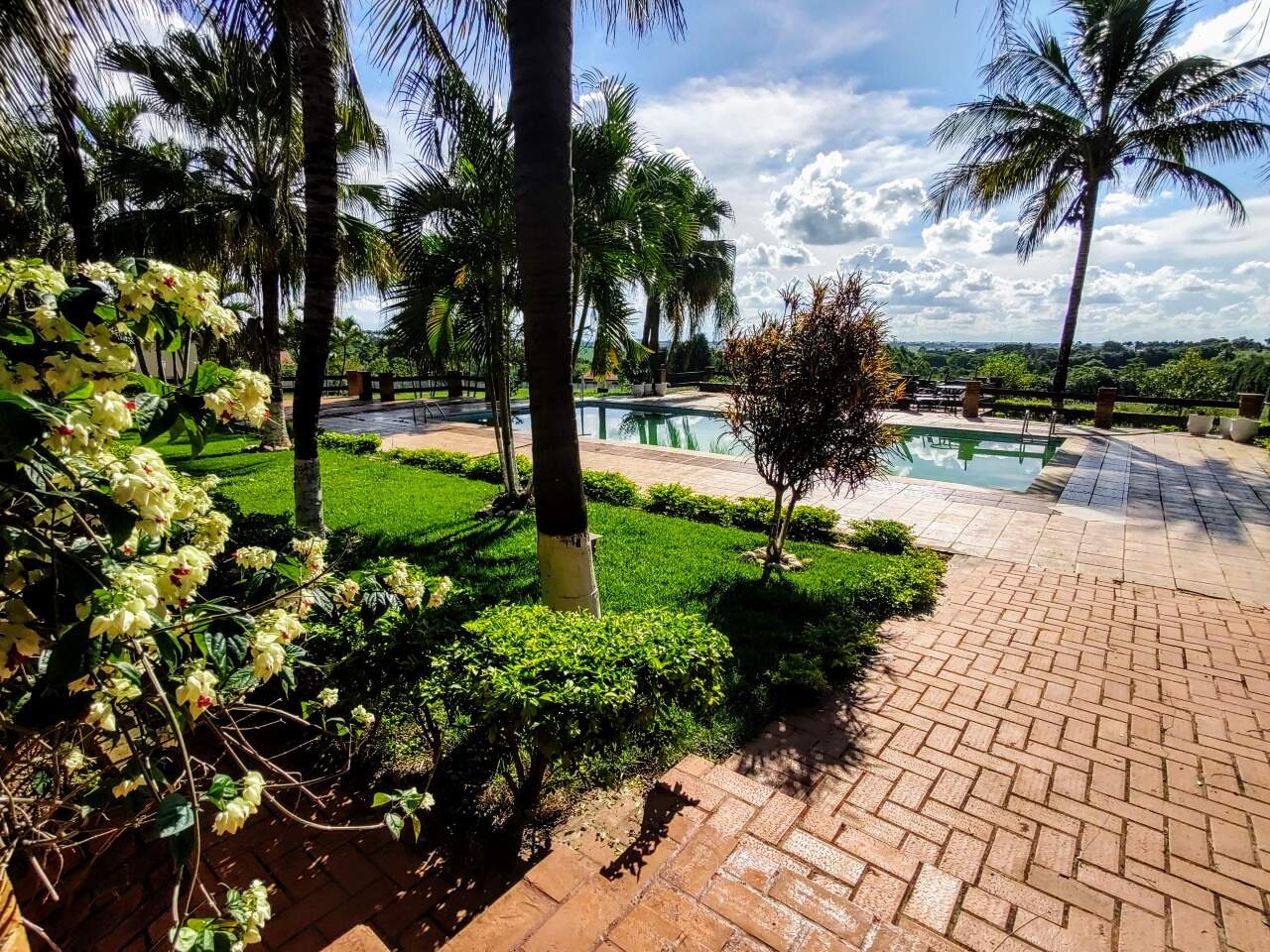 Casa à venda no Boituville: 