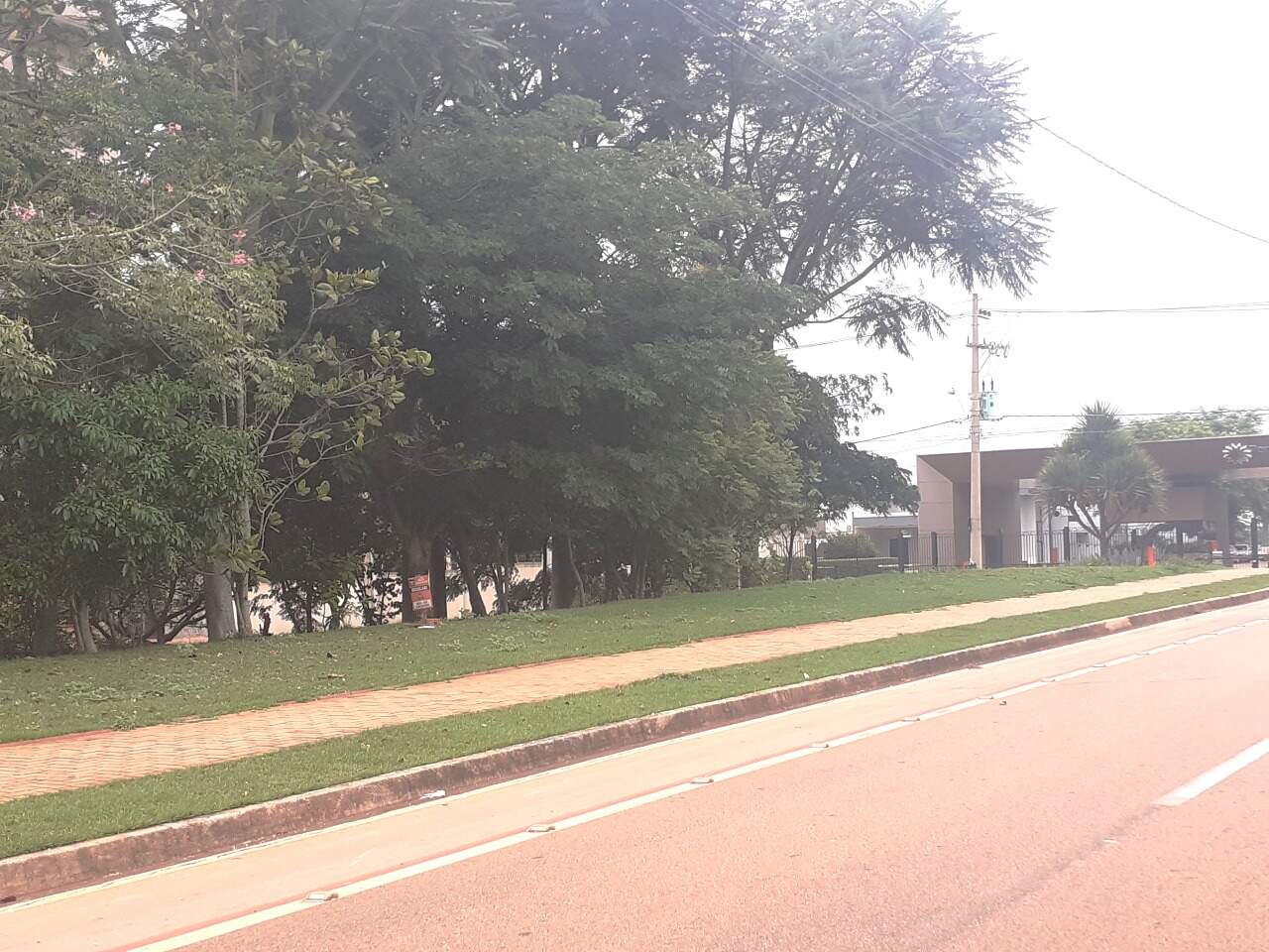 Terreno à venda no Portal Ville Azaleia: 