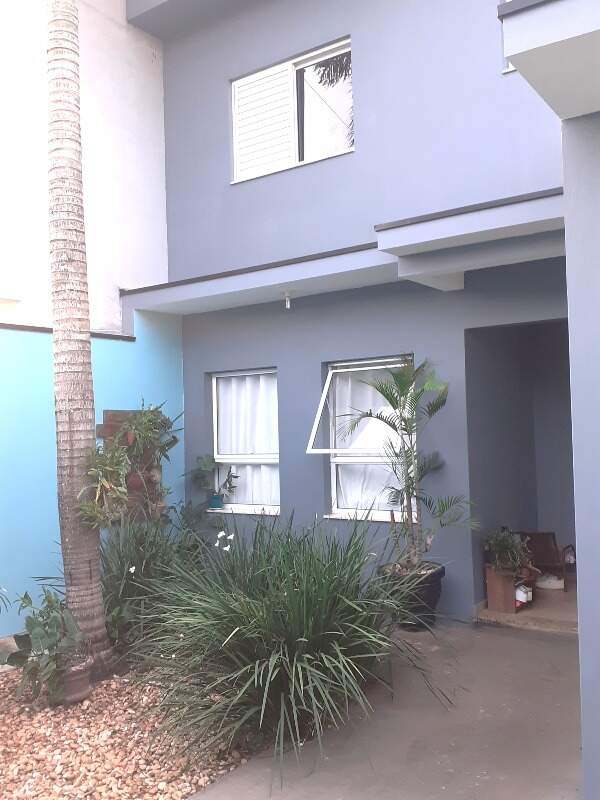 Casa à venda no Recanto das Primaveras I: 