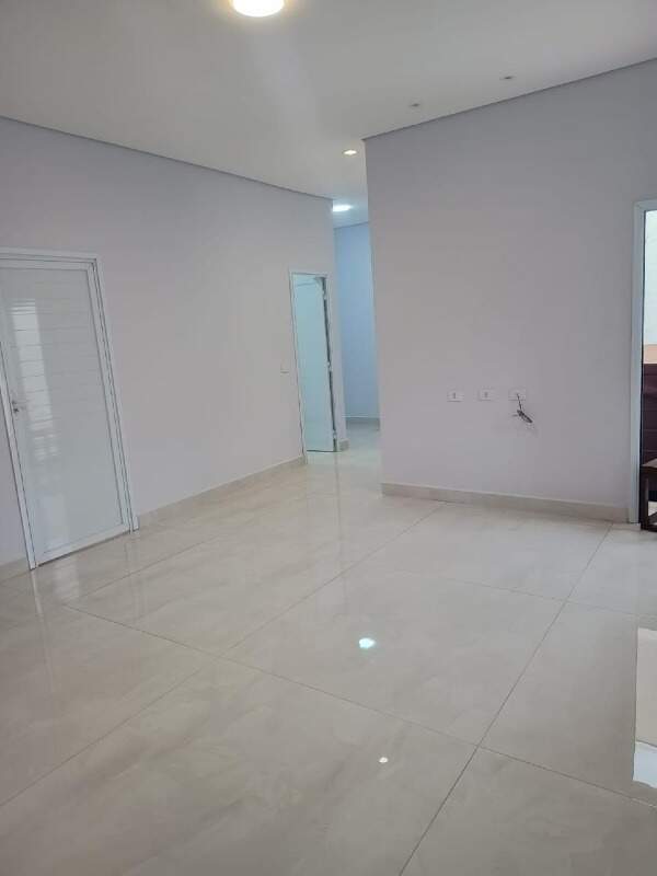 Casa à venda no Portal Ville Jardins: 