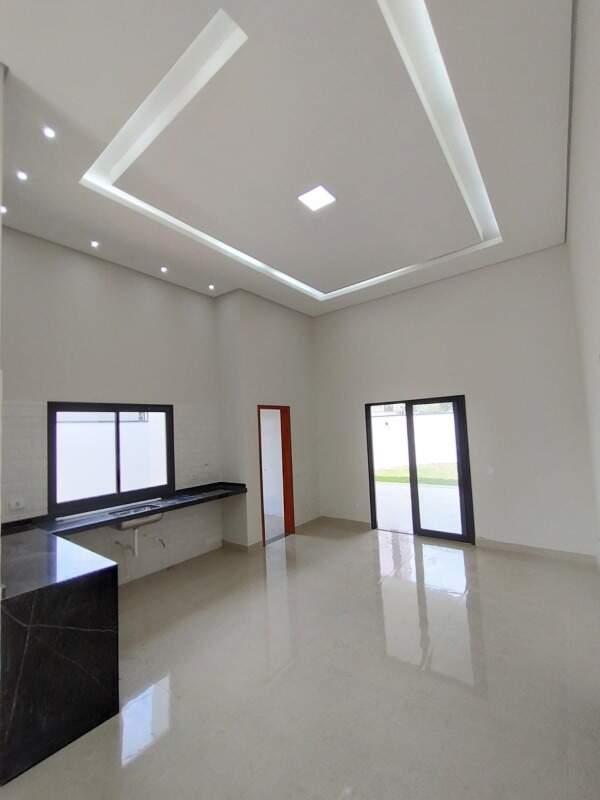 Casa à venda no Portal Ville Azaleia: 