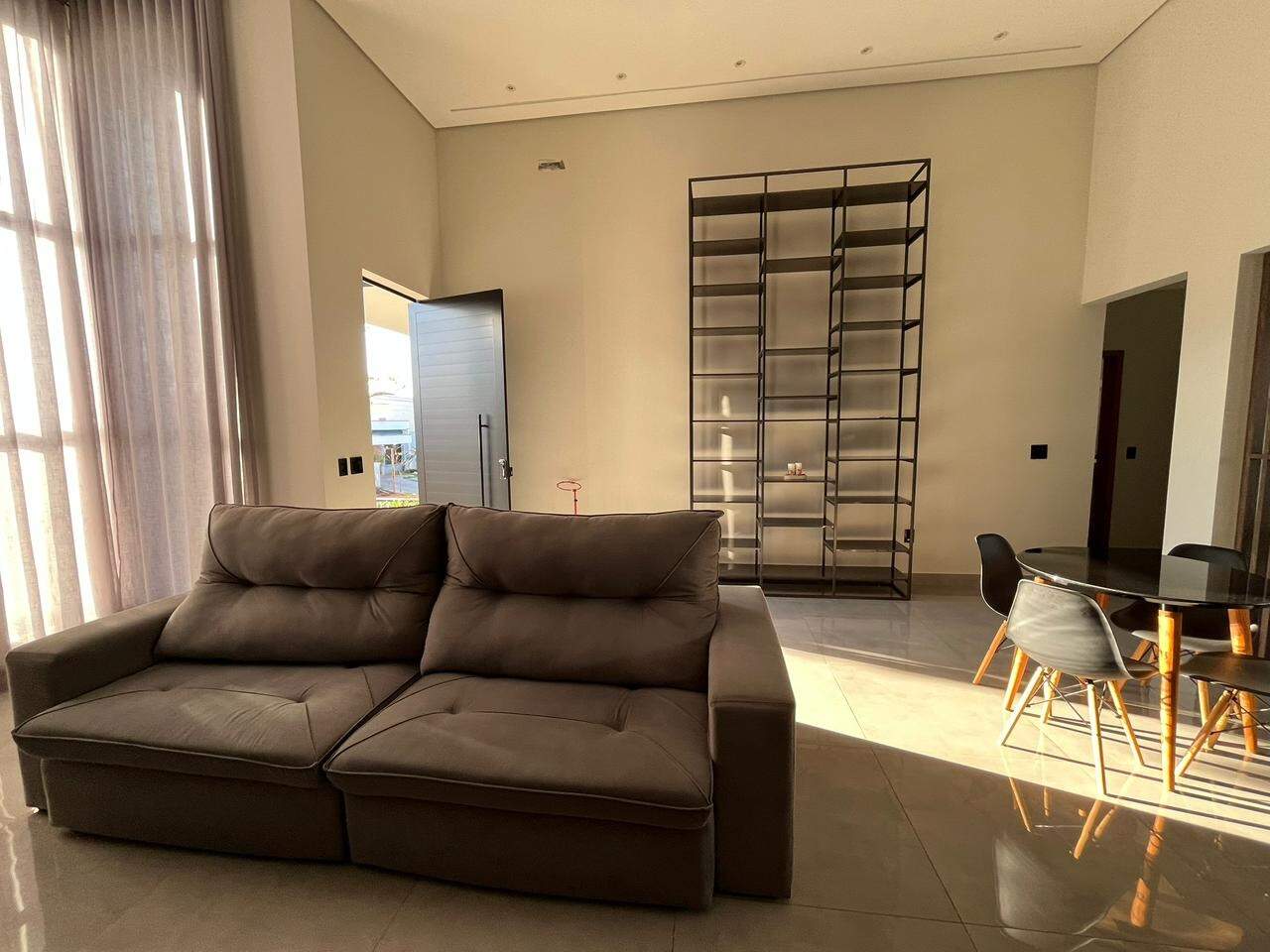 Casa à venda no Portal Ville Jardins: 