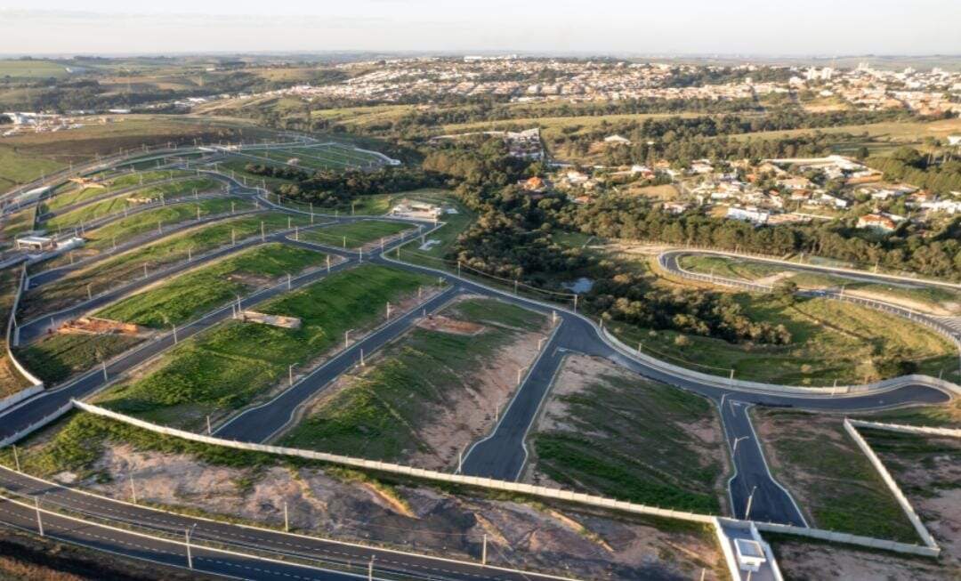 Terreno à venda no Loteamento Reserva dos Ipês: 