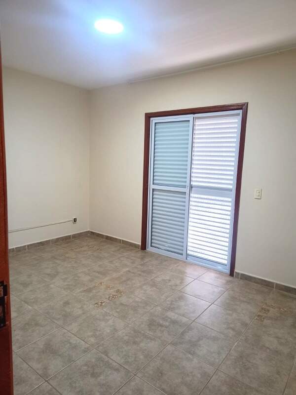 Casa à venda no Flora Ville: 