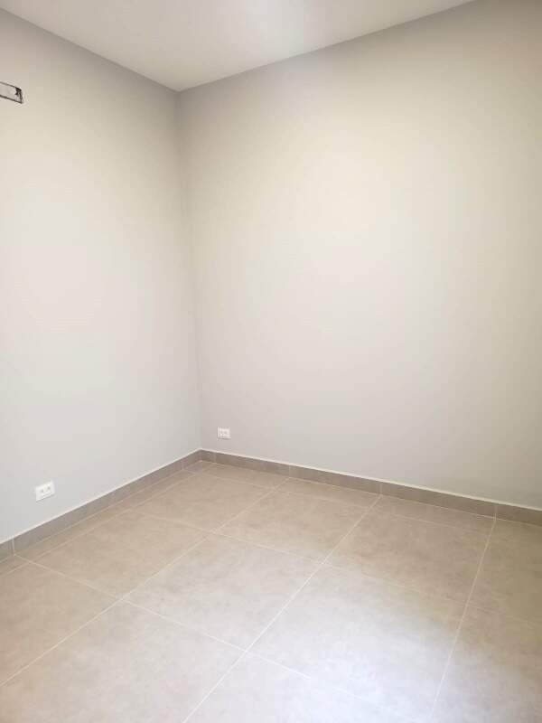 Casa à venda no Portal Ville Jardins: 