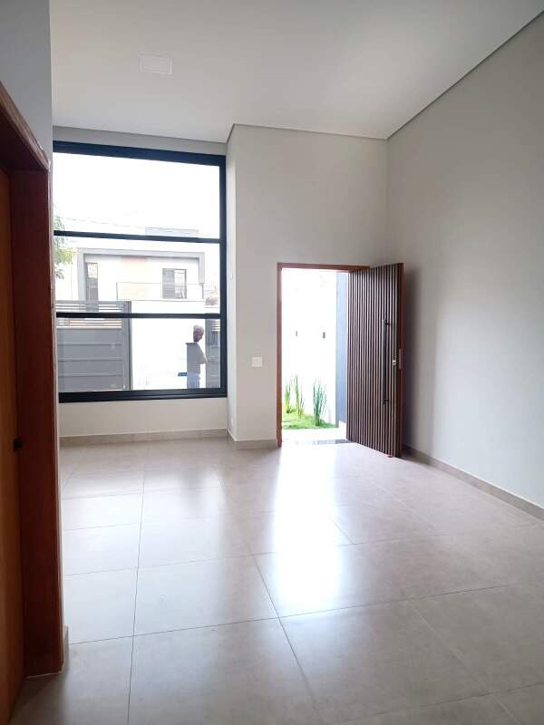 Casa à venda no Portal Ville Jardins: 