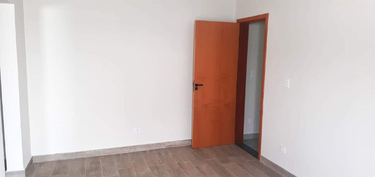 Casa à venda no Portal Ville Jardins: 