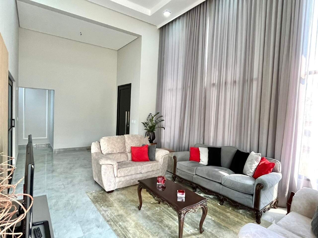 Casa à venda no Portal Ville Gardenia: 