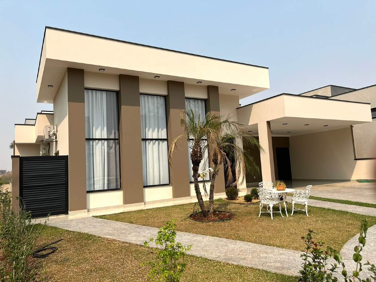 Casa à venda no Portal Ville Gardenia: 