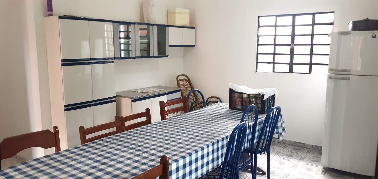 Chácara à venda no Parque das Árvores: 