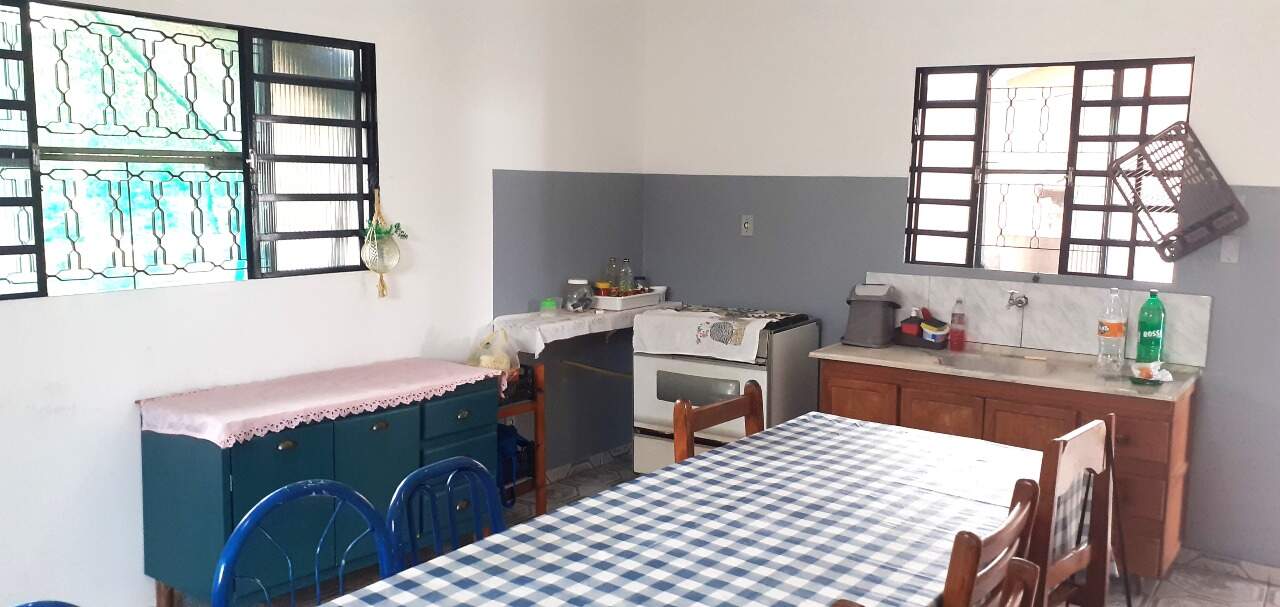 Chácara à venda no Parque das Árvores: 