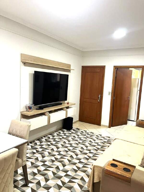 Apartamento à venda no Águia da Castelo: 