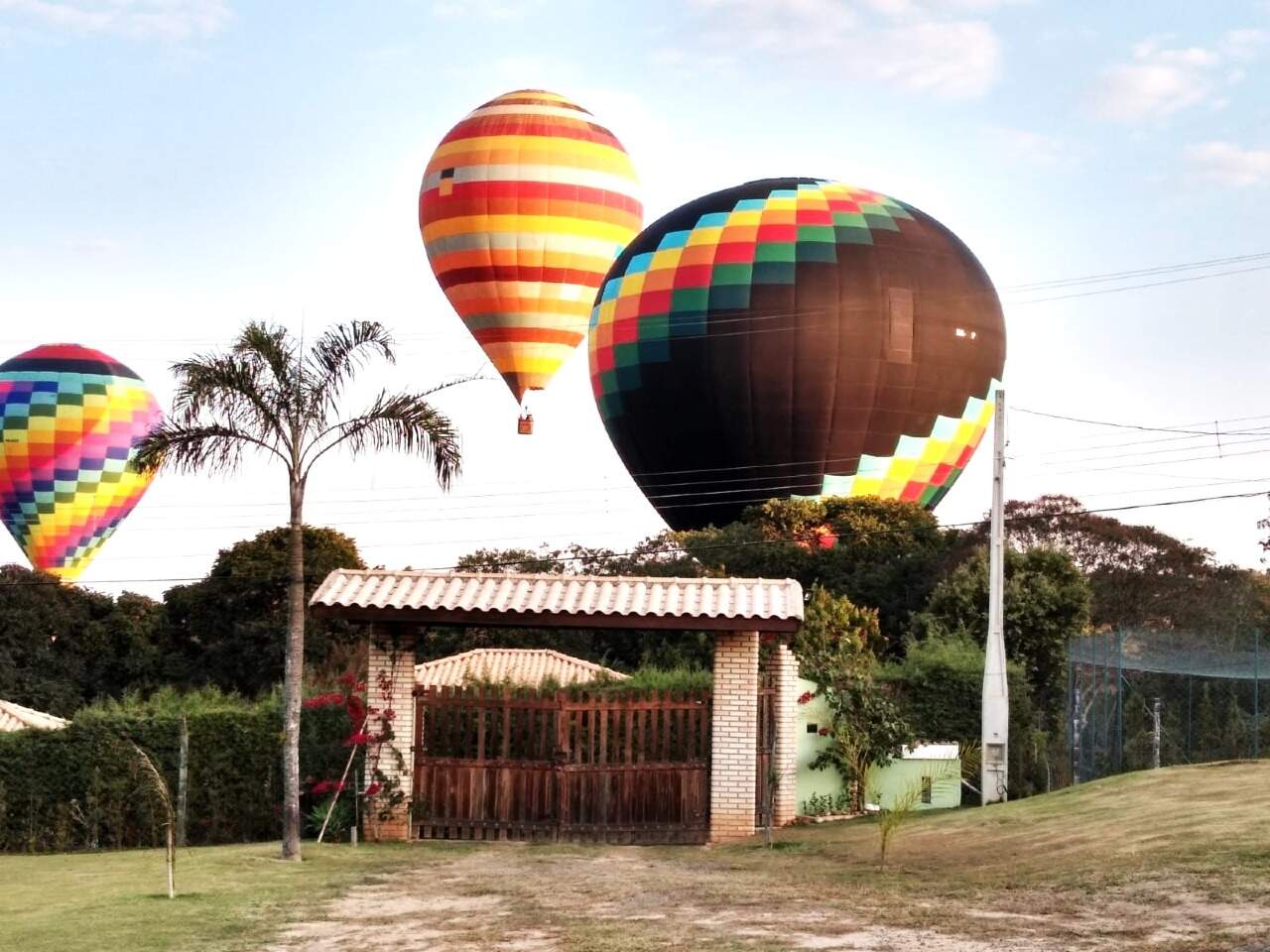 Chácara à venda no Chácara dos Pinhais: 