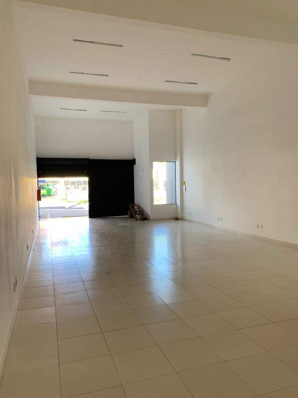 Sala para aluguel no Portal Ville Gardenia: 