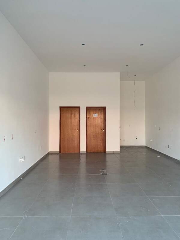 Sala para aluguel no Portal Ville Gardenia: 