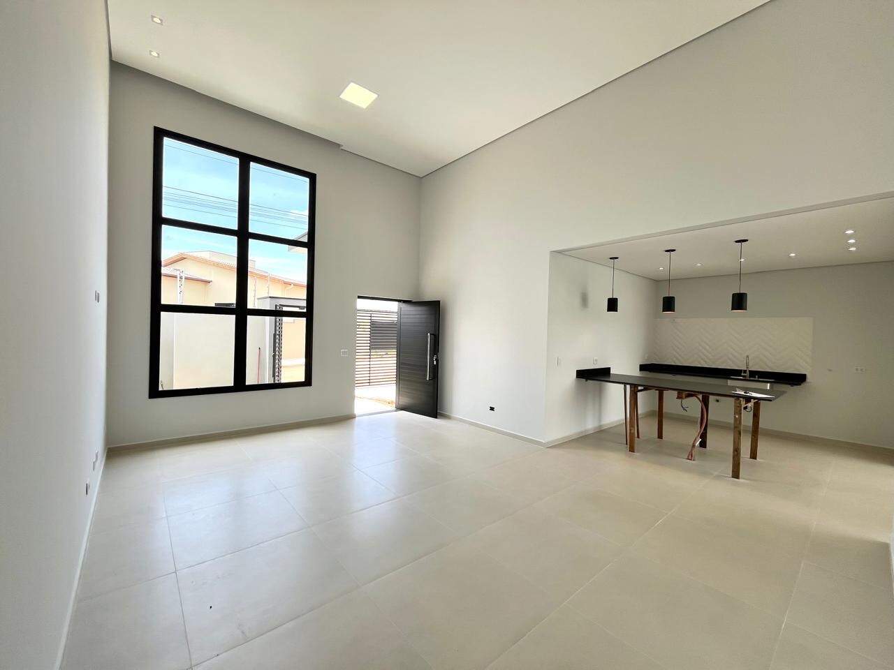 Casa à venda no Portal Ville Jardins: 