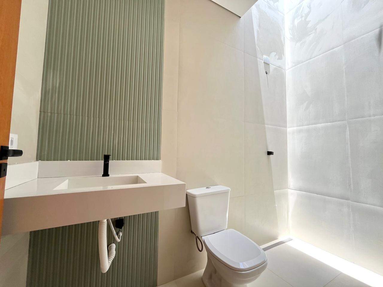 Casa à venda no Portal Ville Jardins: 