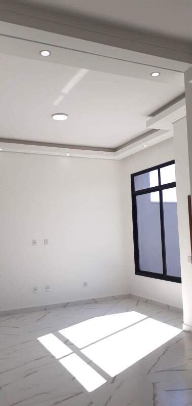 Casa à venda no Portal Ville Jardins: 