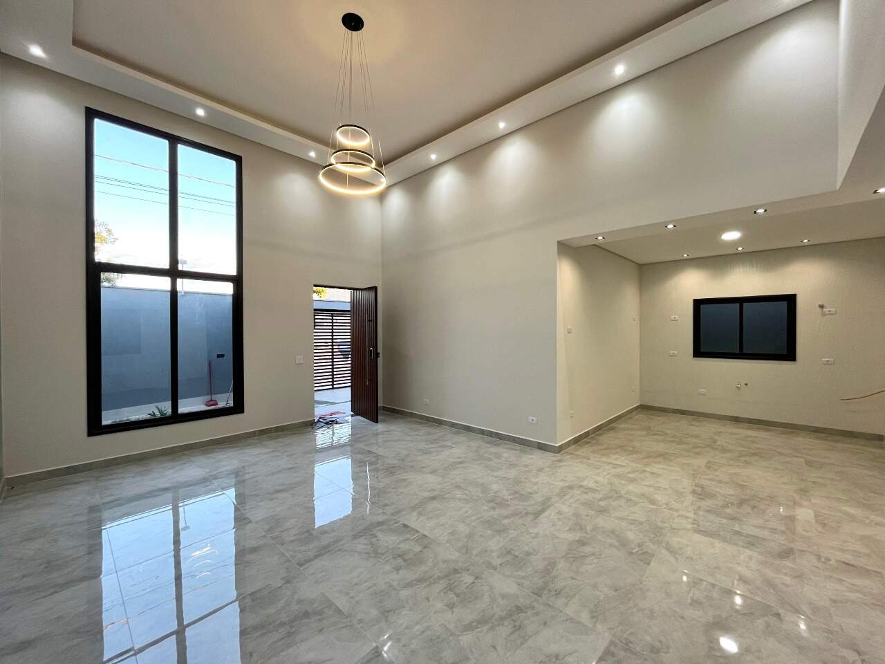 Casa à venda no Portal Ville Jardins: 