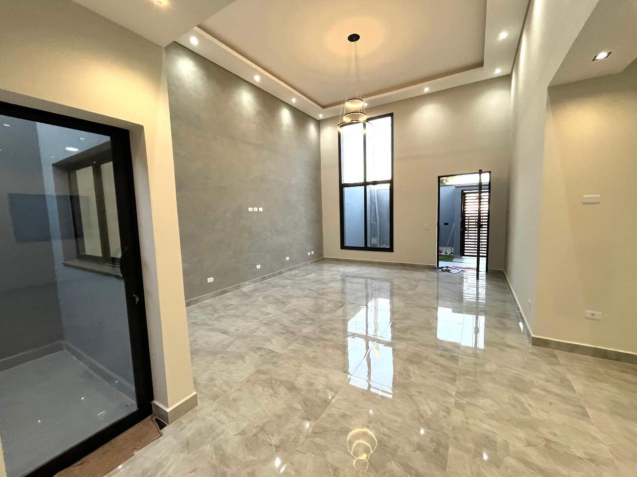 Casa à venda no Portal Ville Jardins: 