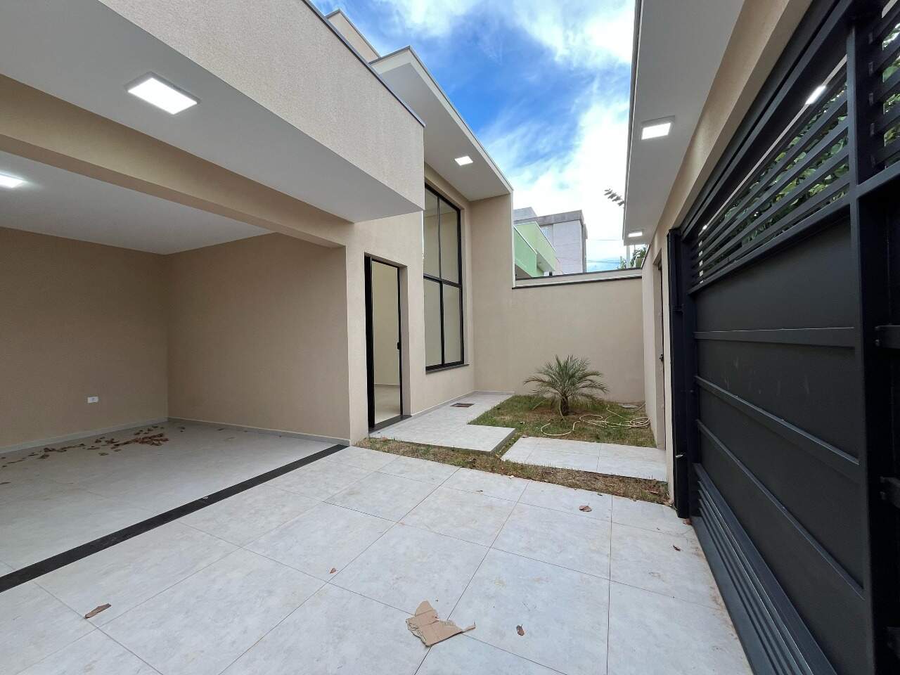 Casa à venda no Portal Ville Azaleia: 