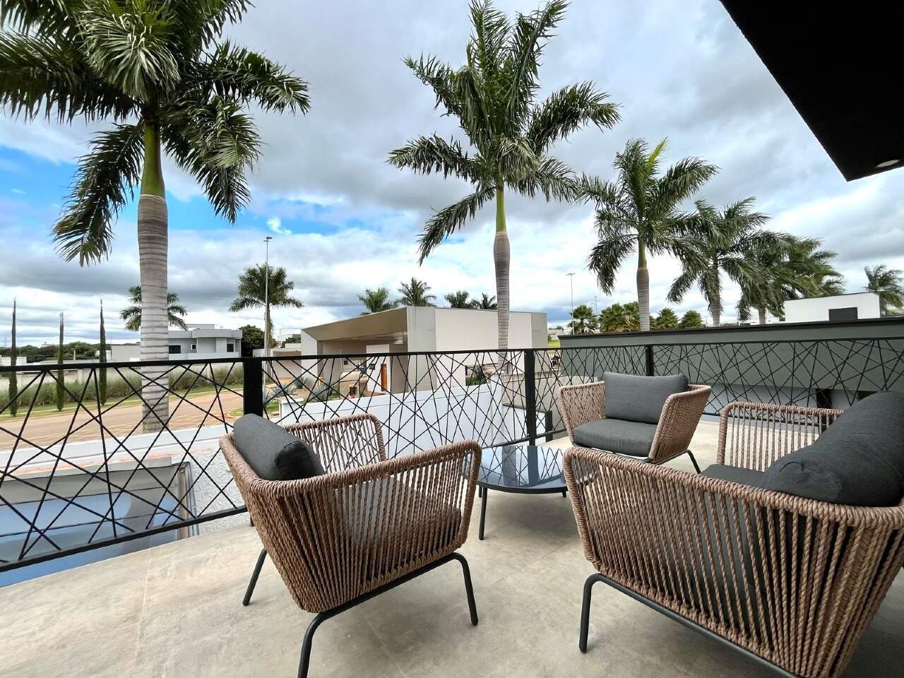 Casa à venda no Portal Ville Jardins: 