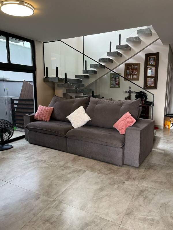 Casa à venda no Portal Ville Jardins: 