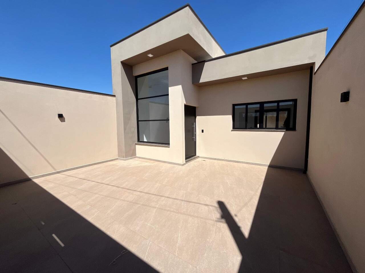 Casa à venda no Parque Campestre I: 