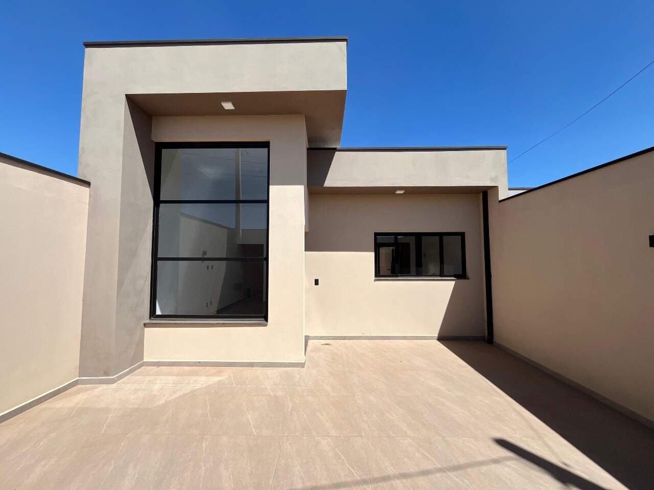 Casa à venda no Parque Campestre I: 