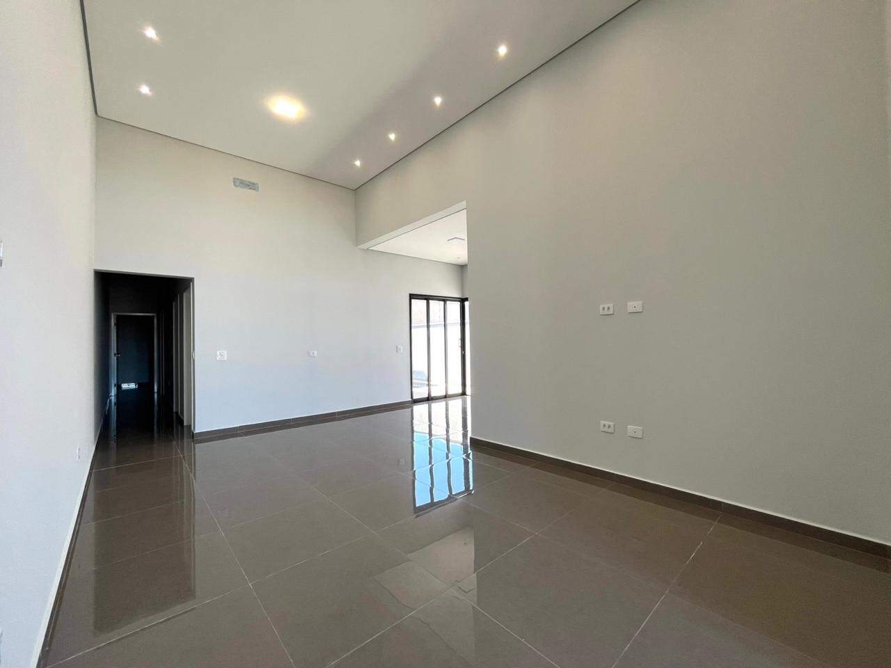 Casa à venda no Loteamento Reserva dos Ipês: 