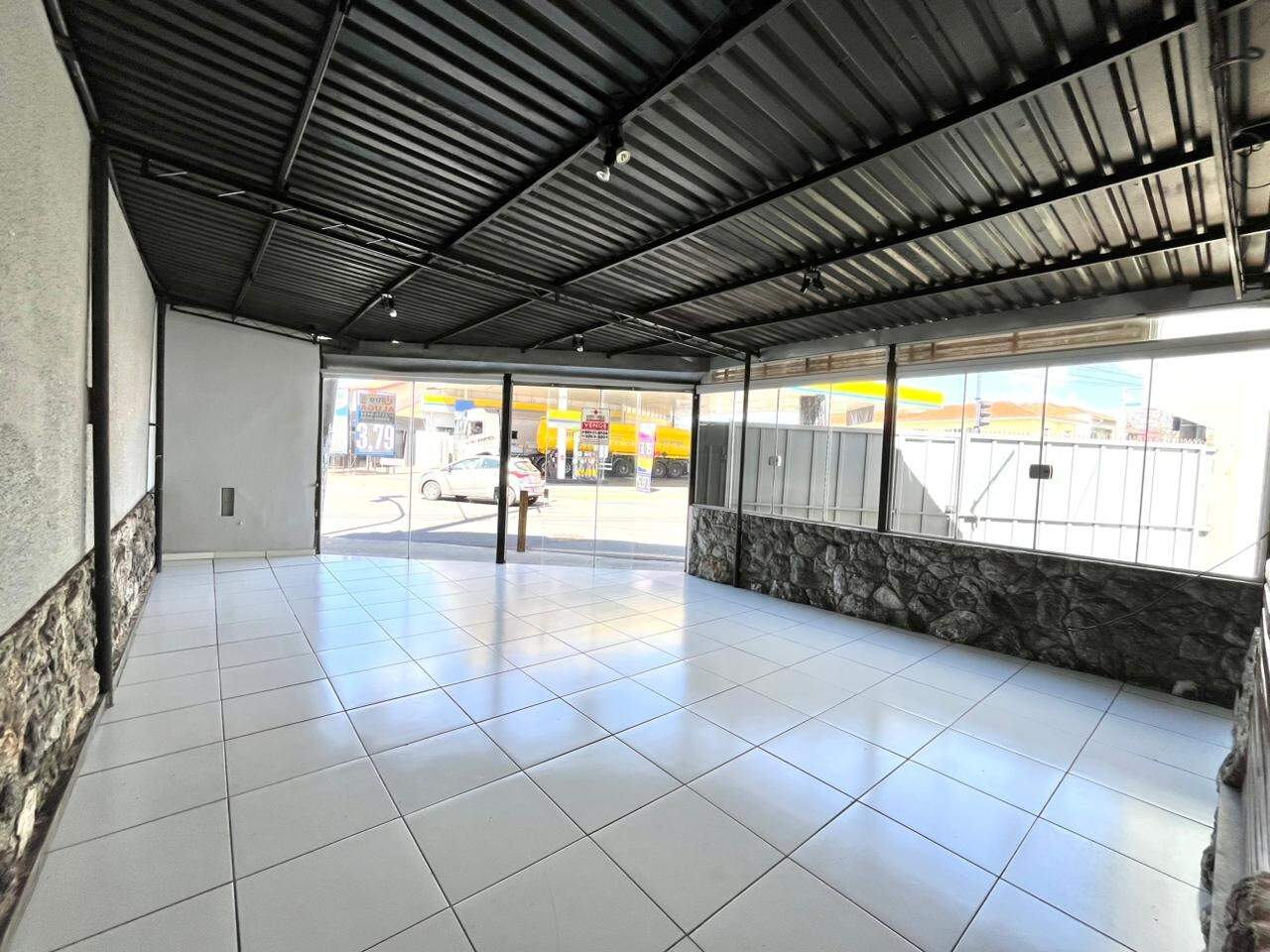 Salão para aluguel no Centro: 