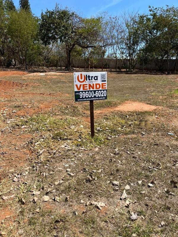 Terreno à venda no Tropicália Garden: 