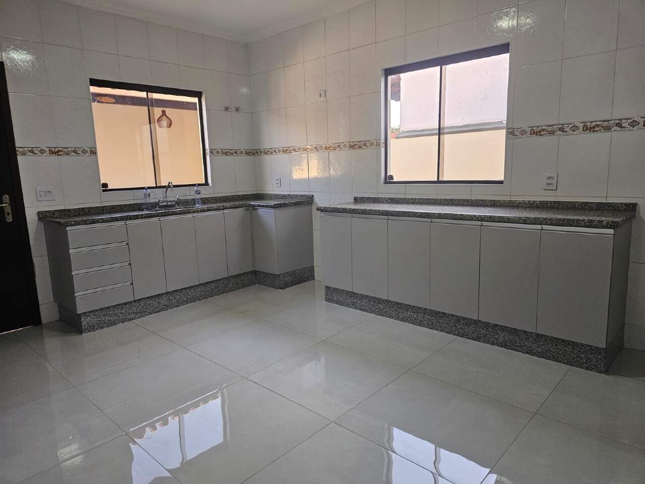 Casa para aluguel no Vivendas do Parque: 