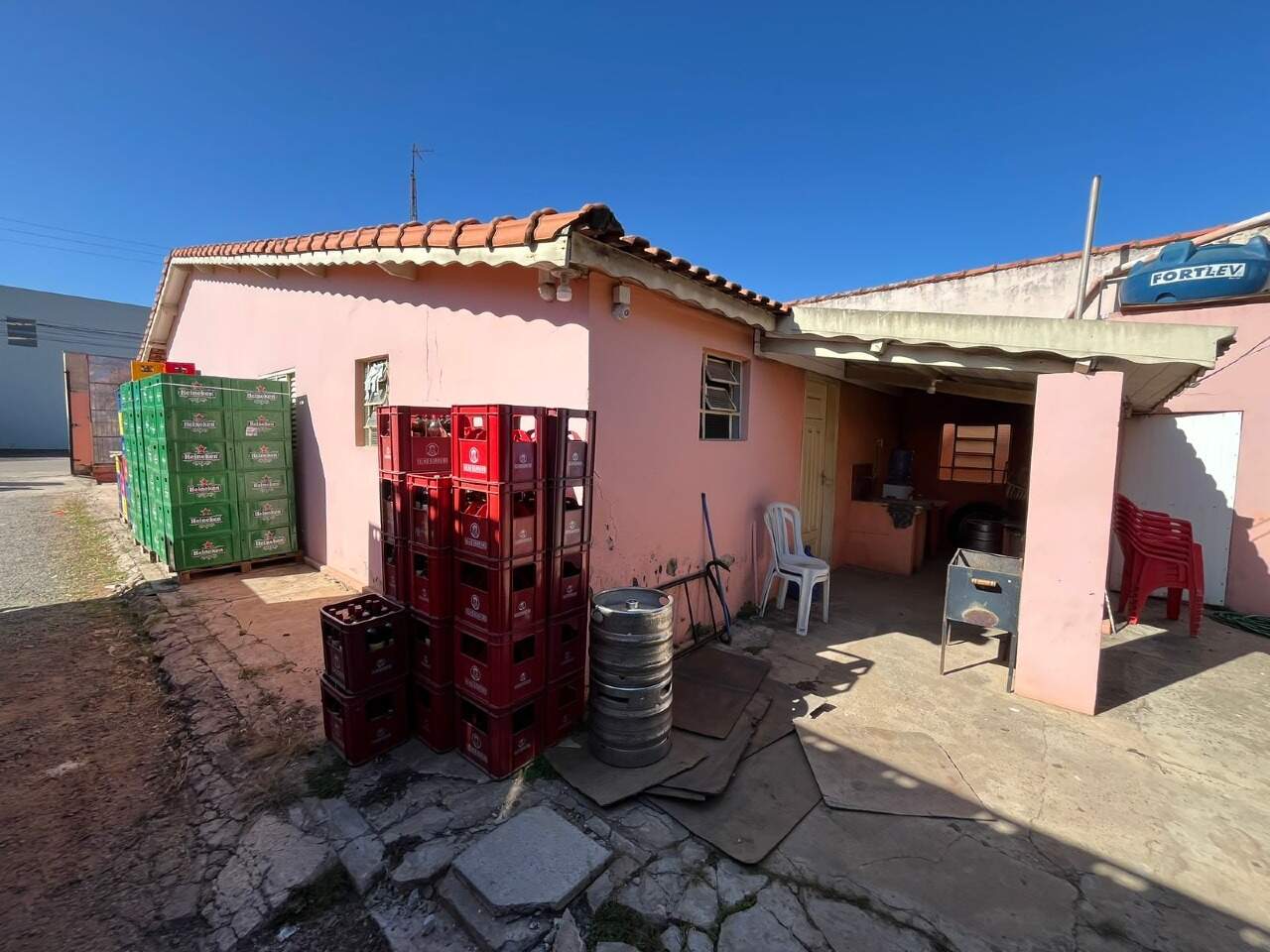 Terreno à venda no Jardim Hermínia: 