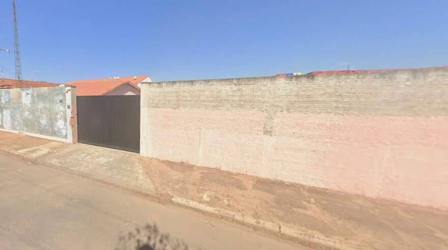 Terreno à venda no Jardim Hermínia: 