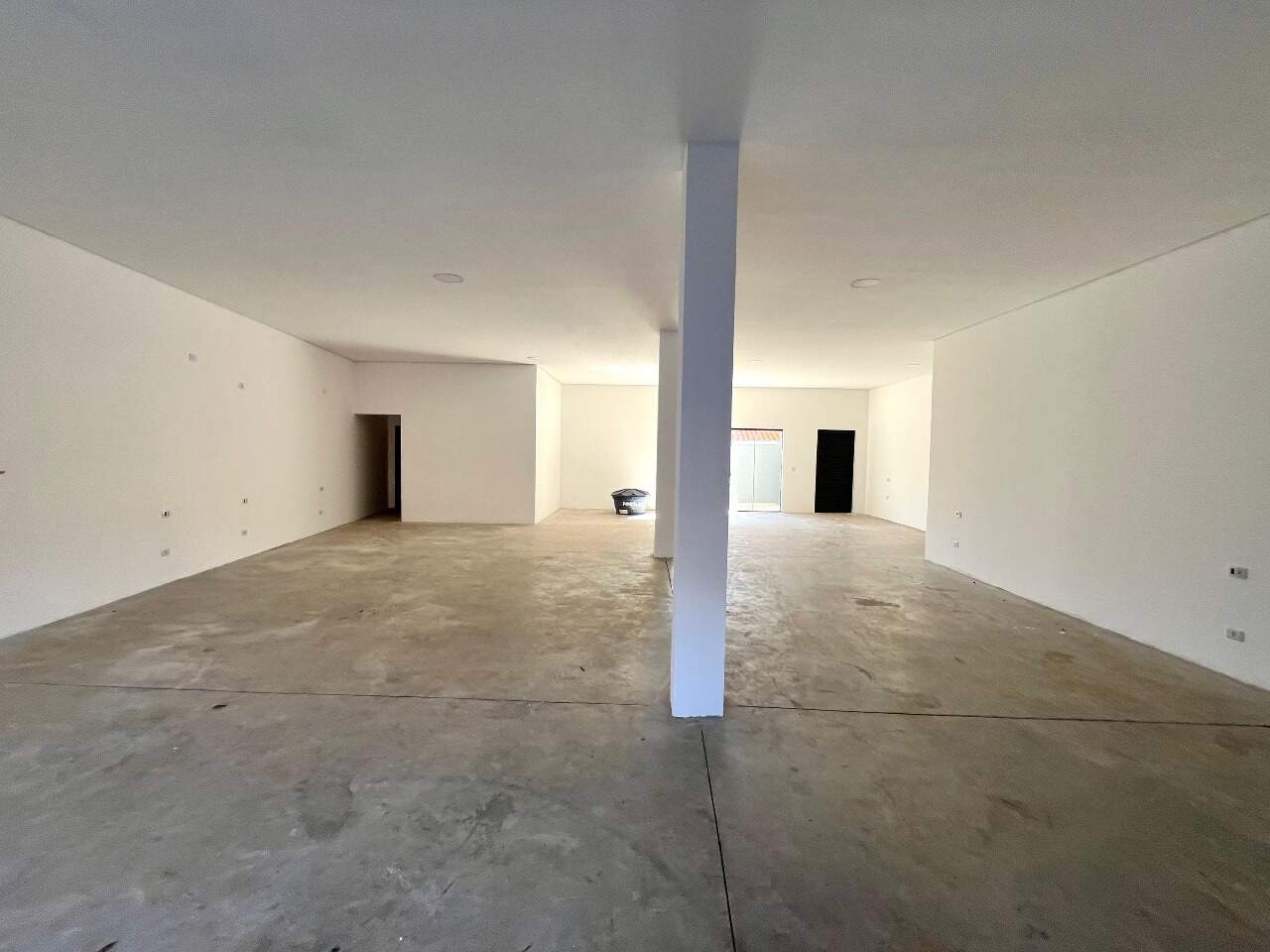 Salão para aluguel no Portal Ville Azaleia: 